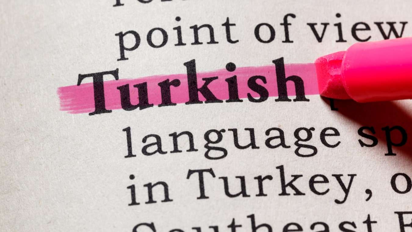 Dünyanın en ucuz dillerinden biri Türkçe oldu! Suç kimde?